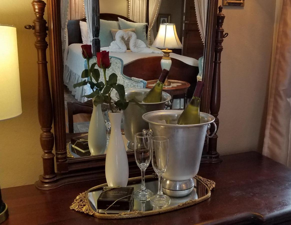 The Lion And The Rose Bed And Breakfast Asheville Zewnętrze zdjęcie