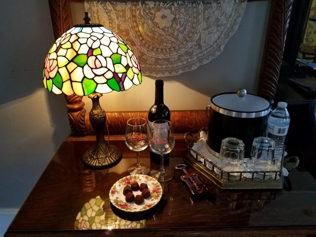 The Lion And The Rose Bed And Breakfast Asheville Zewnętrze zdjęcie